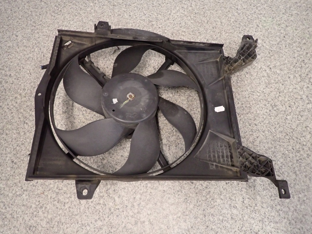 фото №4, Space star 1.9d 99- вентилятор радіатора wody