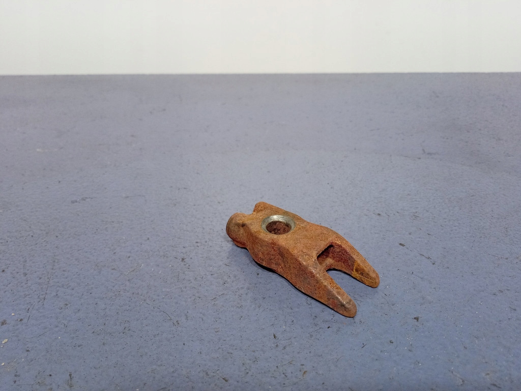 Купить Peugeot rifter berlingo iv 1.5 bluehdi подножка кронштейн впрыска