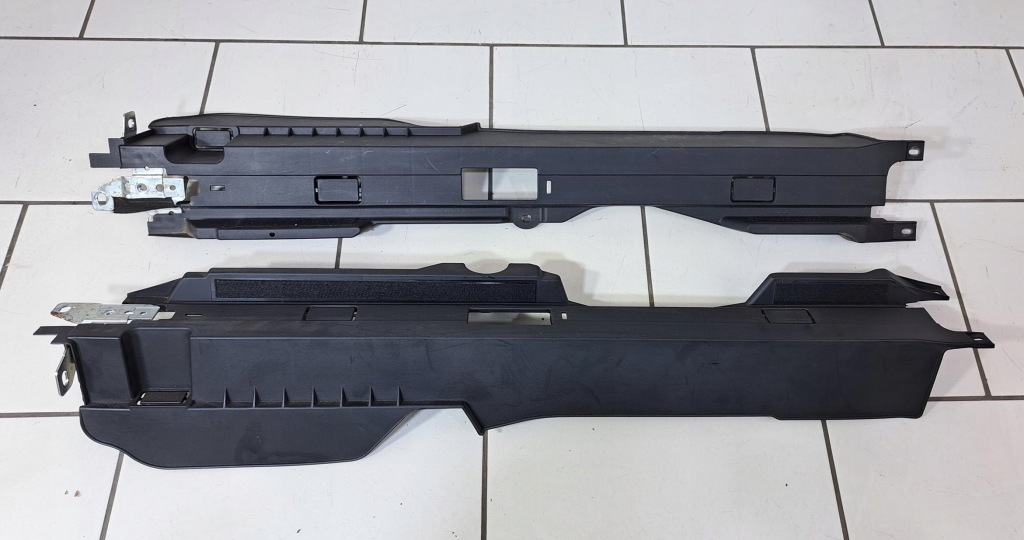 Купить Ml w164 молдинг багажника левая 1646800131