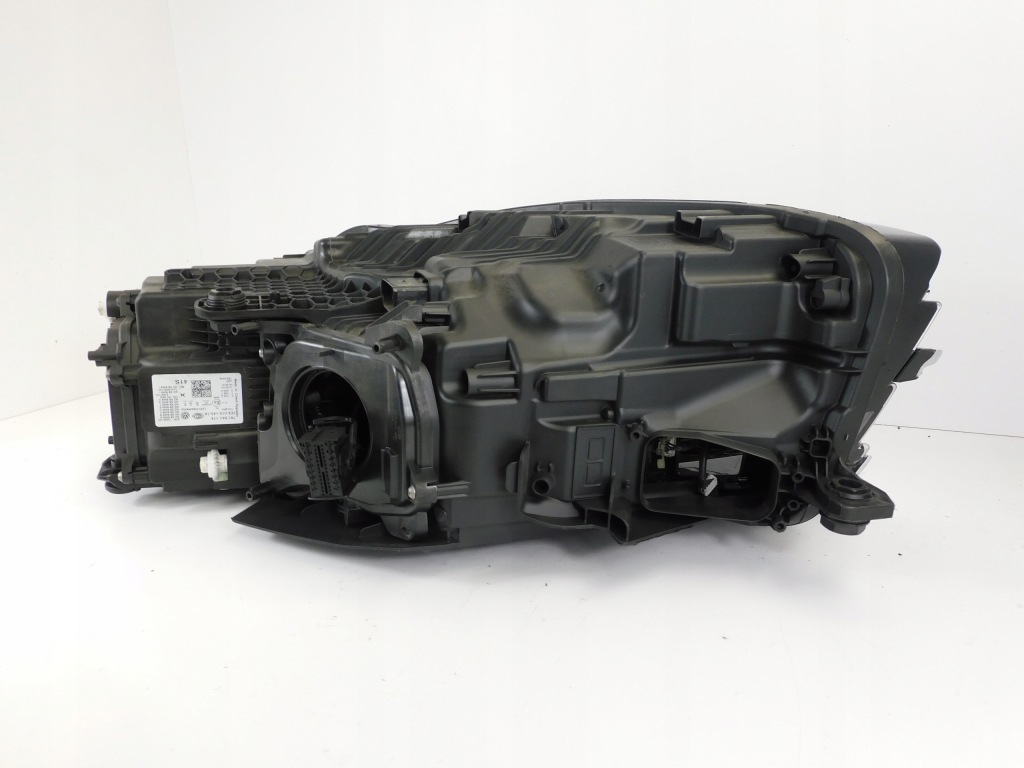 Лампа перед правая vw touareg 761 3 3 full led 18-23 761941114 cała хром Доставка