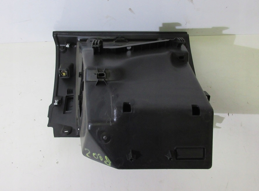 фото №2, Бардачок пасажира peugeot 2008