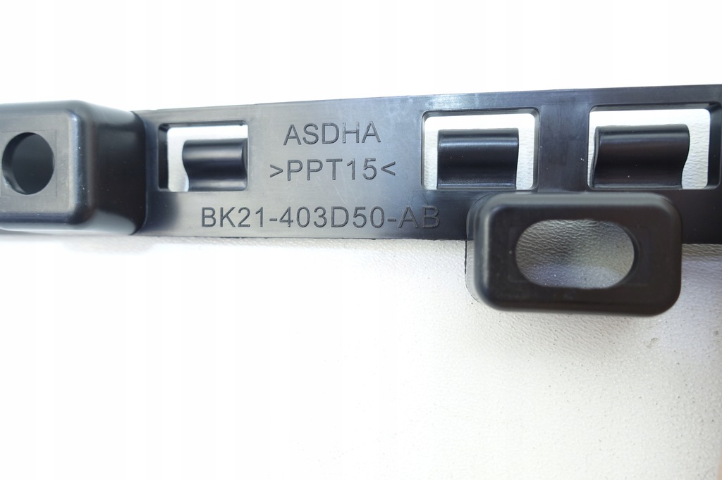 фото №3, Направляющая кронштейн дверь ford transit connect