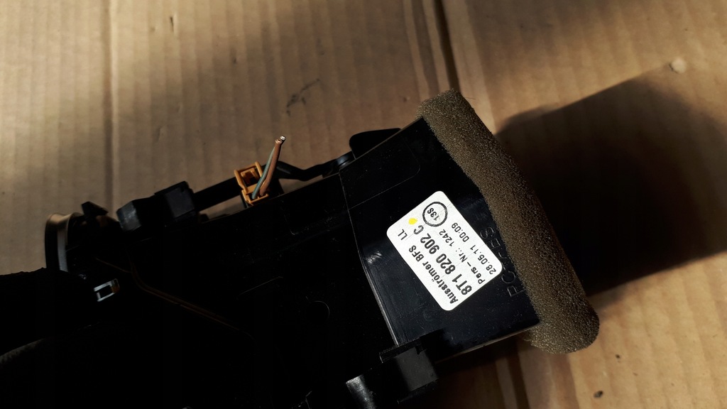 фото №7, S4 b8 a4 решётка обдув правая 8t1820902c europa