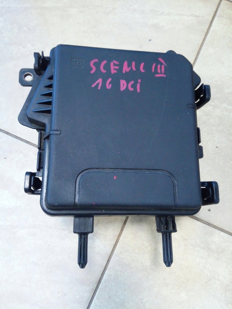 фото №4, Корпус коробка usm запобіжників renault scenic iii oryg.