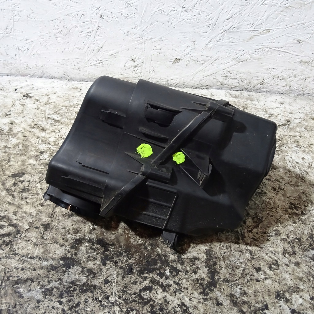 фото №1, Audi a8 d3 корпус фільтра повітря 059133823b