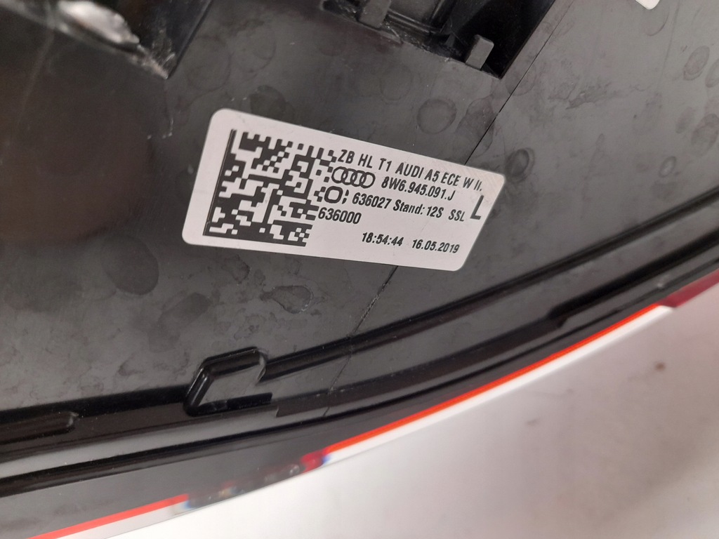 фото №7, Audi a5 8w 8w6945091j 8w6945092j лампа задняя matrix