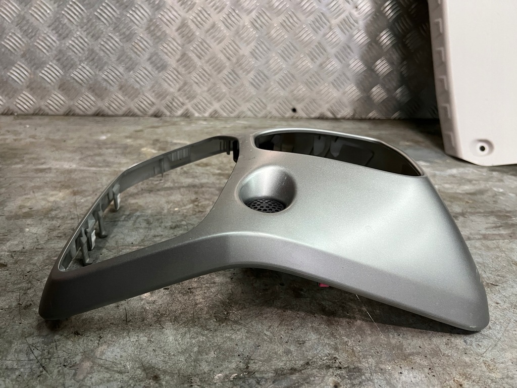 фото №6, Toyota aygo ii 2 рамка захист панелі консолі панель