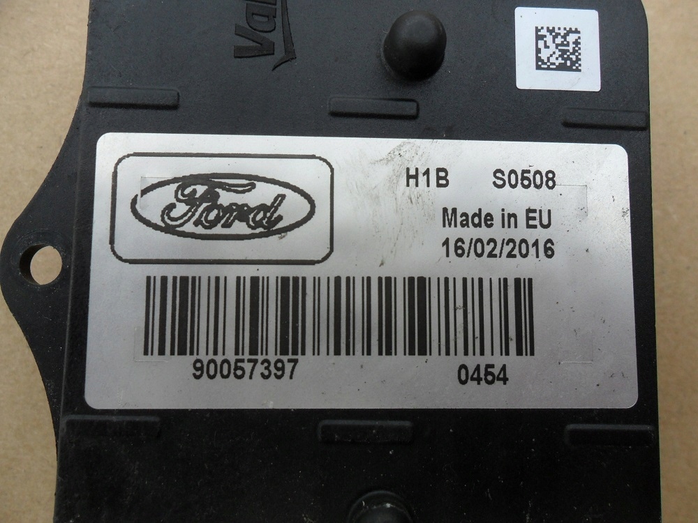 фото №15, Ford преобразователь модуль led 90057397
