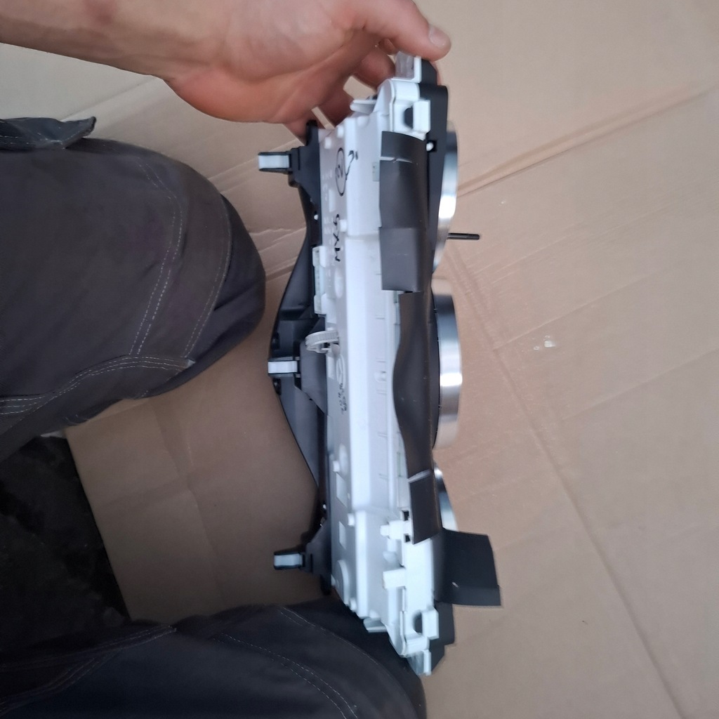 фото №11, Mazda mx-5 mx5 nd 4 iv 1.5 skyactive счетчик приборы спидометр europa