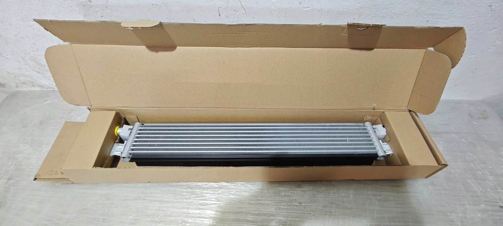 фото №1, Радіатор оливи bmw 3 g20 g21