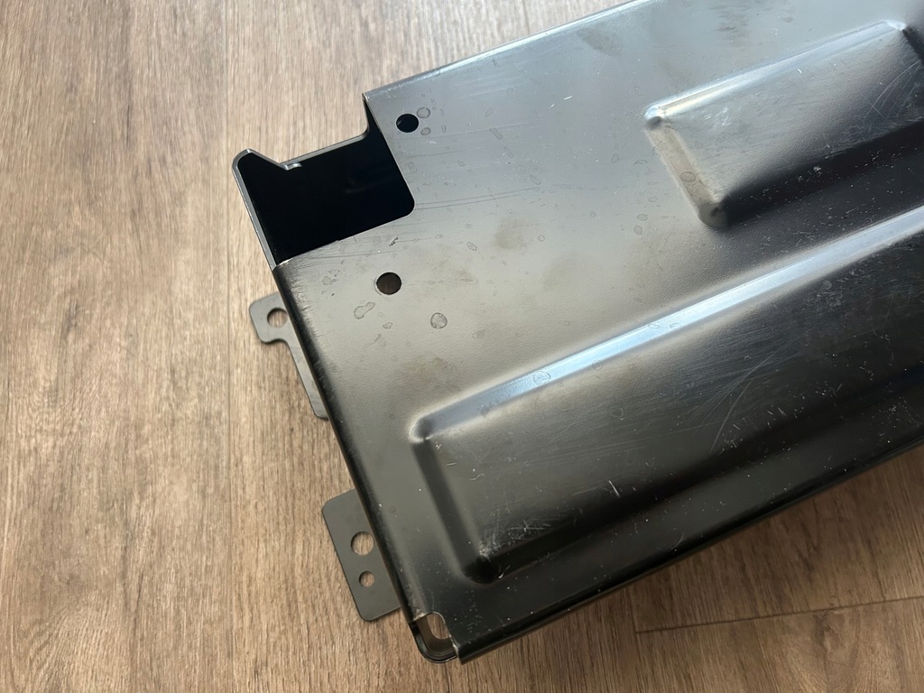 фото №12, Audi q8 rsq8 2018- верхний защита аккумулятор 48v mild hybrid оригинал 4m0