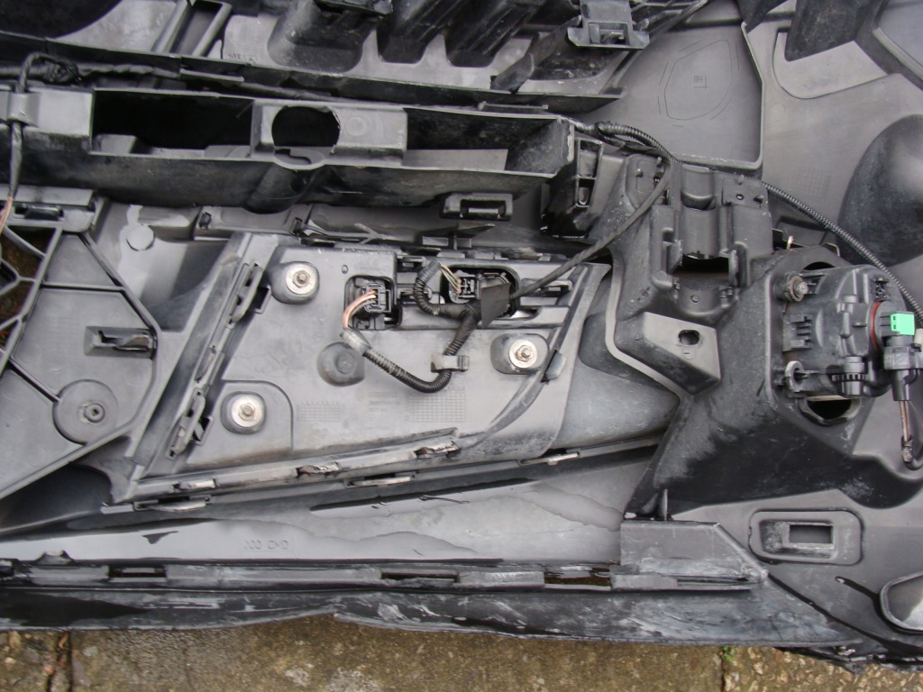 Бампер перед комплектный  renault megane 3 3 gt-line gt Недорого