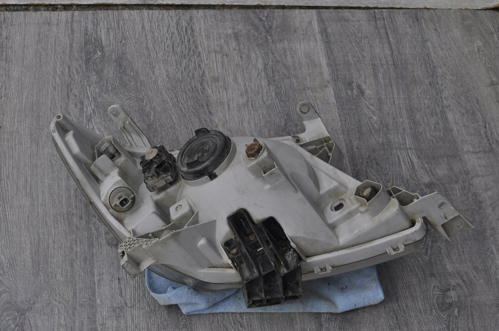 фото №11, Toyota hilux lift n70 09-11 фара лампа ліва 0k-4 europa