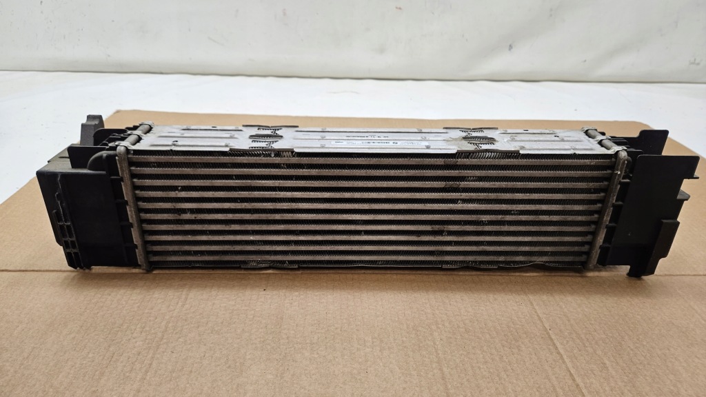 Радиатор интеркулер bmw seria 3 g20 g21 8592701 Киев