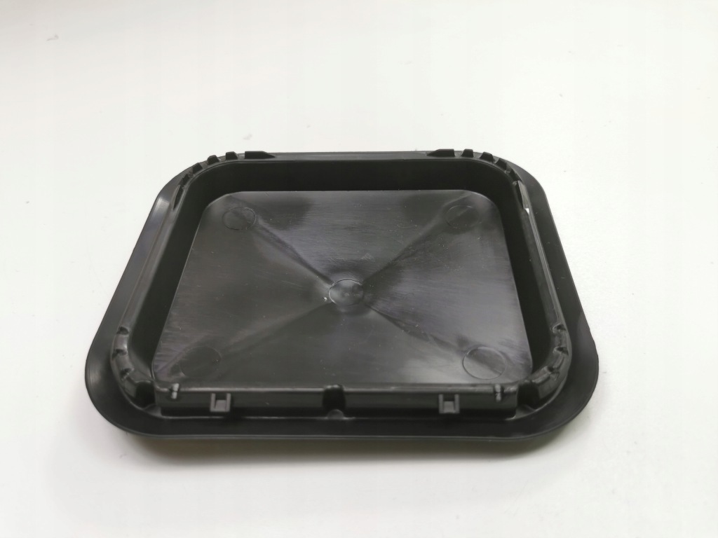 Заглушка дверь lewo/prawo skoda octavia 3 оригинальный номер 5e0837915 с Разборки