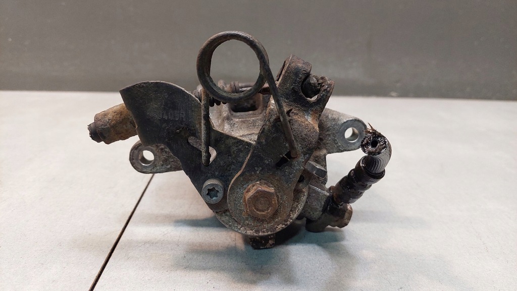 фото №5, Супорт гальмівний лівий задня audi a4 b6 cabrio