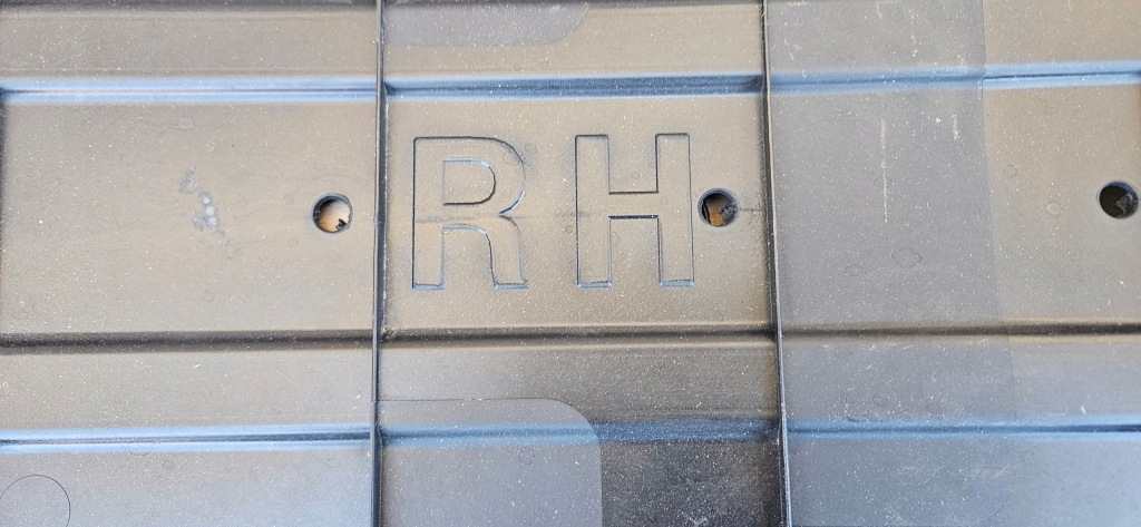 Захист підвіска нижня ліва права 19 r 84148-d7500 84137-d7500 в Україні