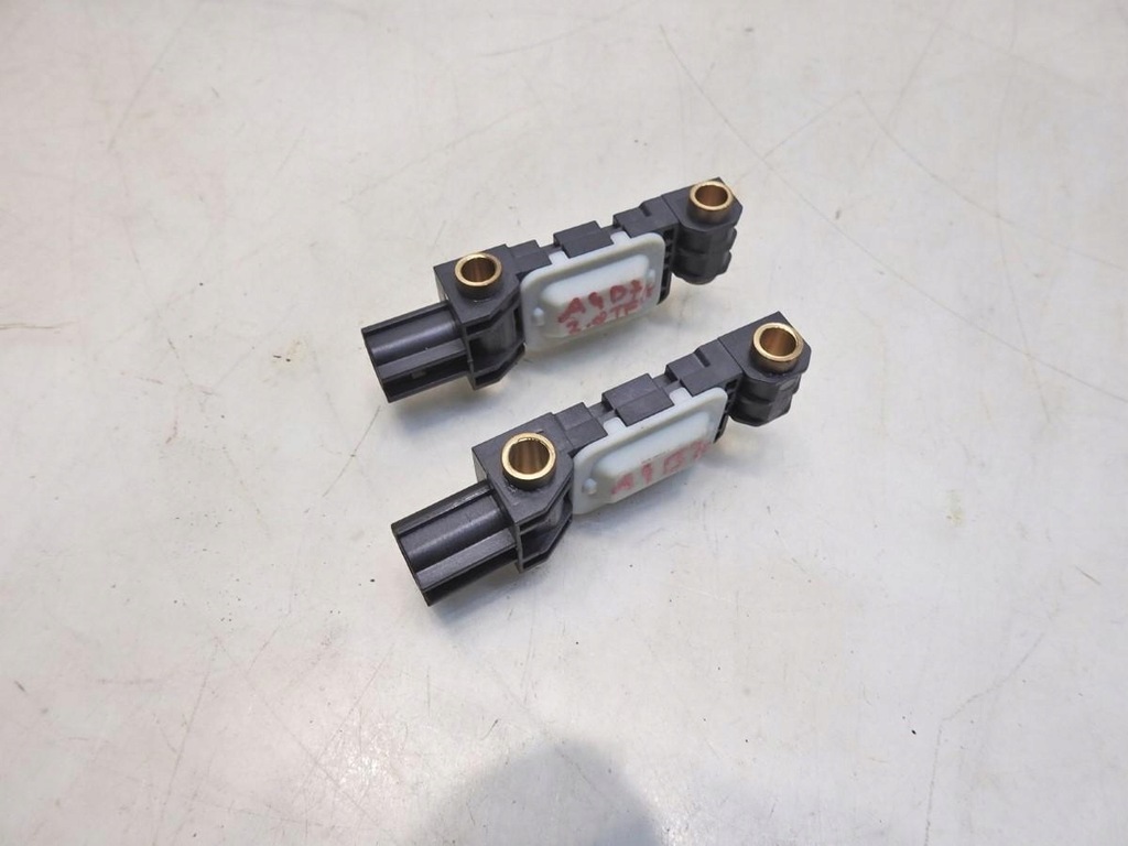 фото №6, Датчик ударний audi a4 b7 8e0959643b