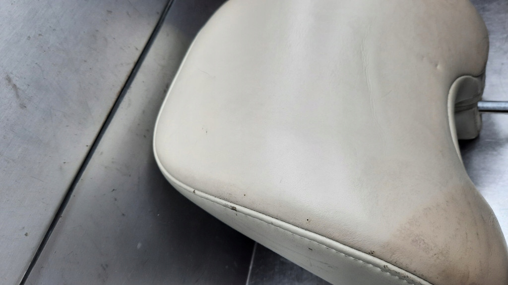 фото №6, Підголівник сидіння перед volvo v70 iii s80 ii 08-16r