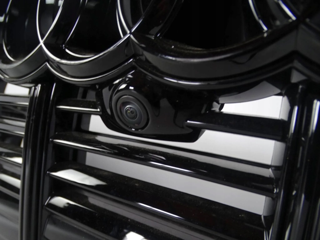 фото №7, Бампер перед передній audi e-tron 4ke s-line