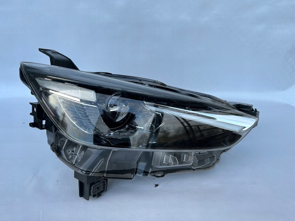 фото №1, Лампа перед права mazda cx3 full led
