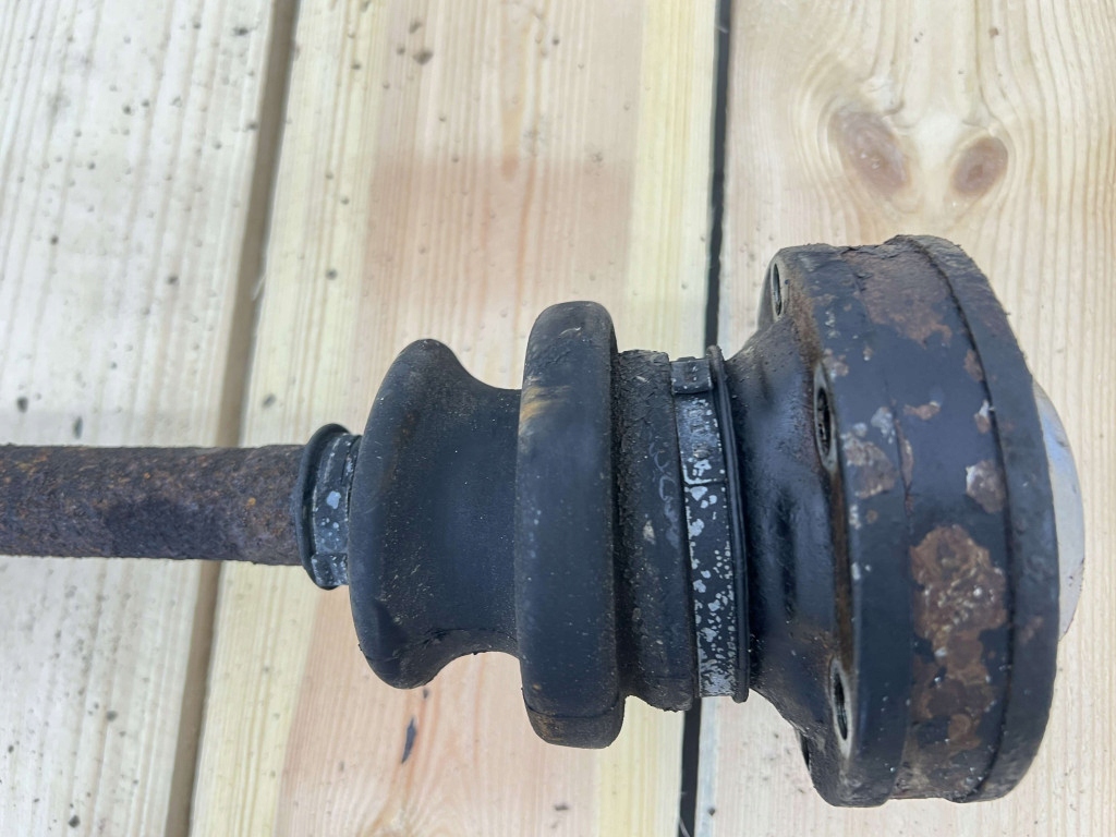 Mercedes r129 w129 280sl приводной вал левая задний  задняя в Украине