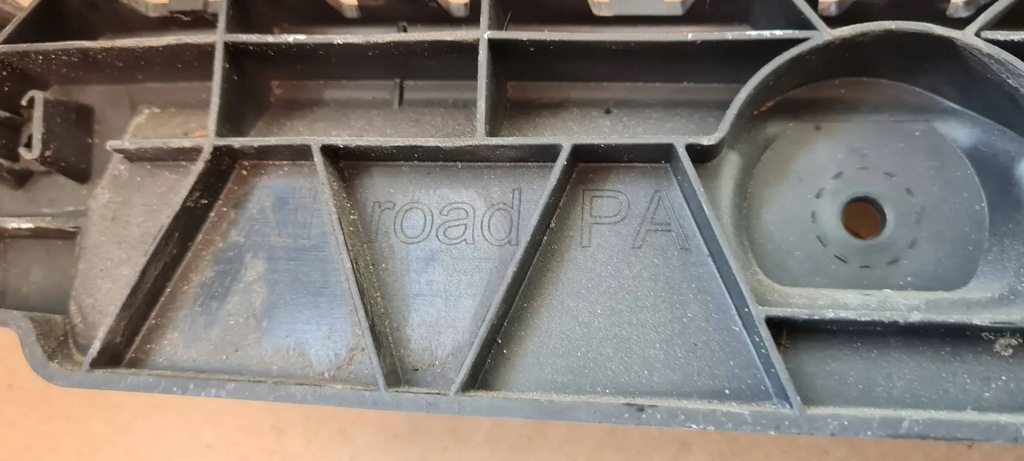 фото №12, A6 c7 4g lift allroad направляющая кронштейн кронштейн бампера правый задняя 4g9807454j