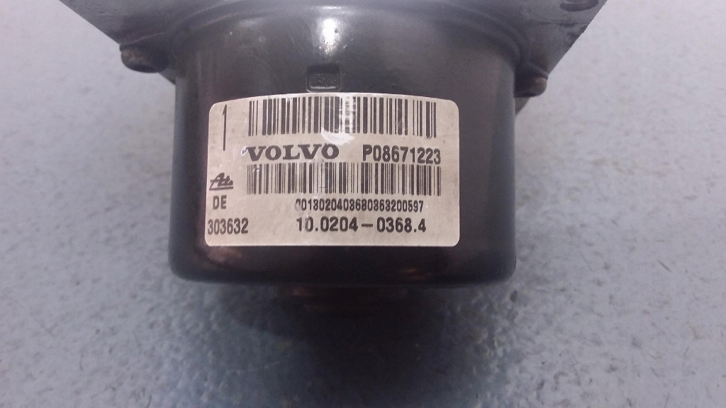 фото №4, Volvo v70 ii насос abs 8671224 p08671223