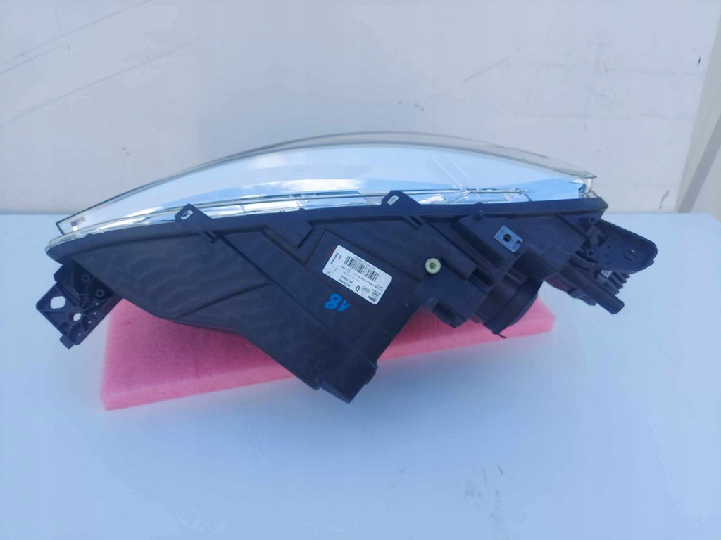 фото №6, Opel combo e лампа правая перед передняя led nowa o 18