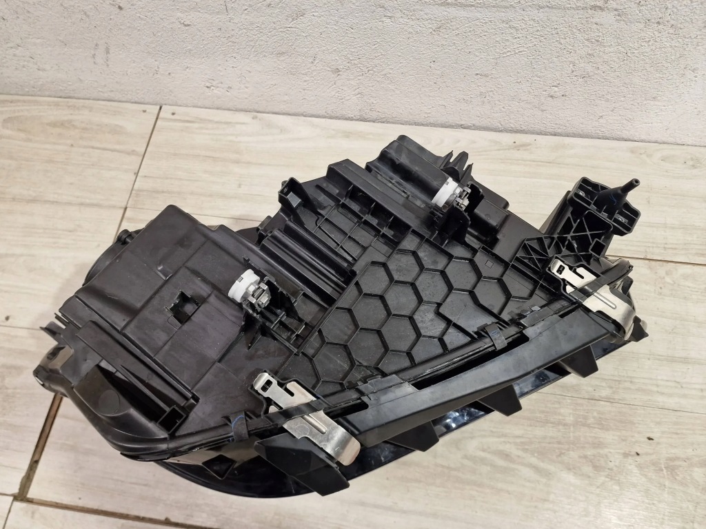 фото №13, Лампа левая przó laser bmw x5 g05 x6 g06 5a279b1-01