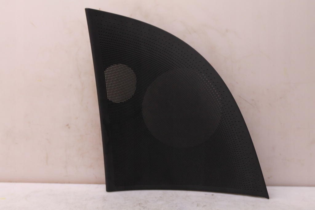 фото №1, Audi r8 420 06- накладка динамика 420035435a