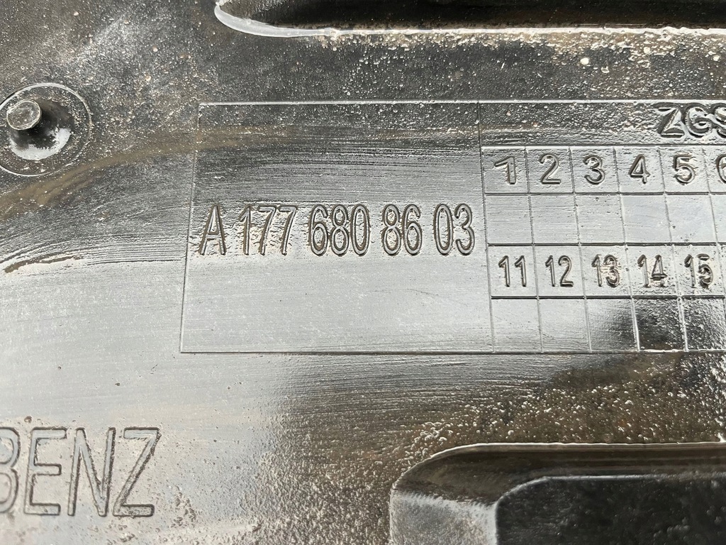 фото №15, Mercedes cla w118 kombi 2.0 cdi автоматична коробка передач 220d захист плита підвіска права