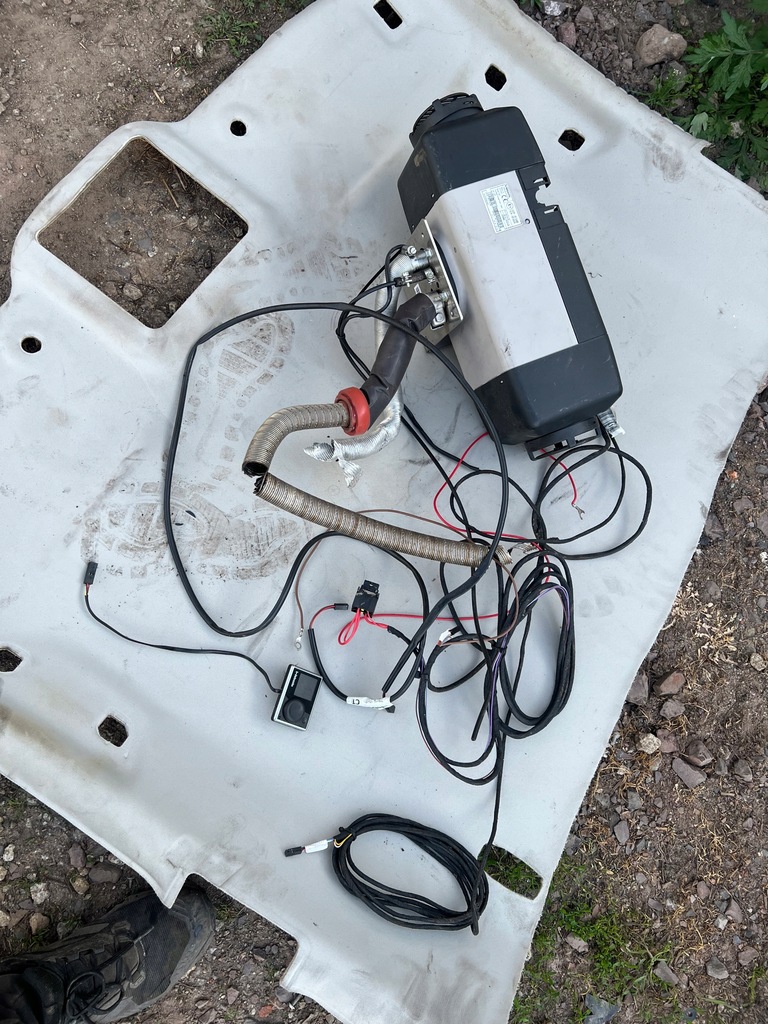 фото №1, Обогреватель webasto air top evo 40 12v дизель - sprinter