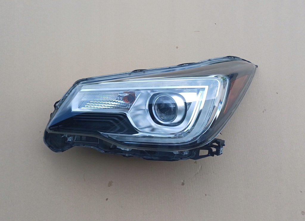 Subaru forester рестайлинг  s13 sj 2015- фара фара full led америка Доставка