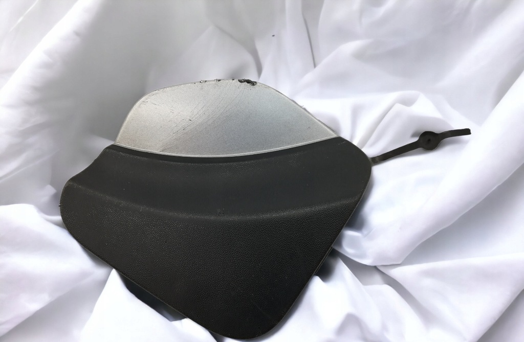 фото №1, Renault captur заглушка фаркоп бампер задняя