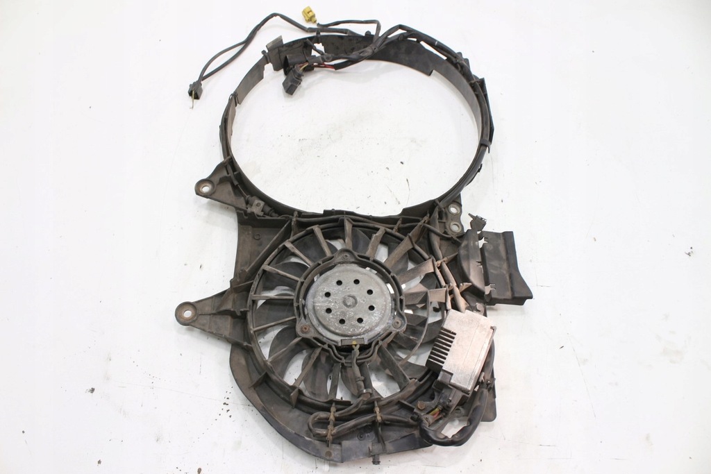 фото №9, Вентилятор радиатора audi a4 b7 8e0121205t