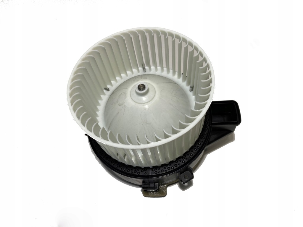 Купити Повітродувка bmw g30 g31 2.0 0130309507
