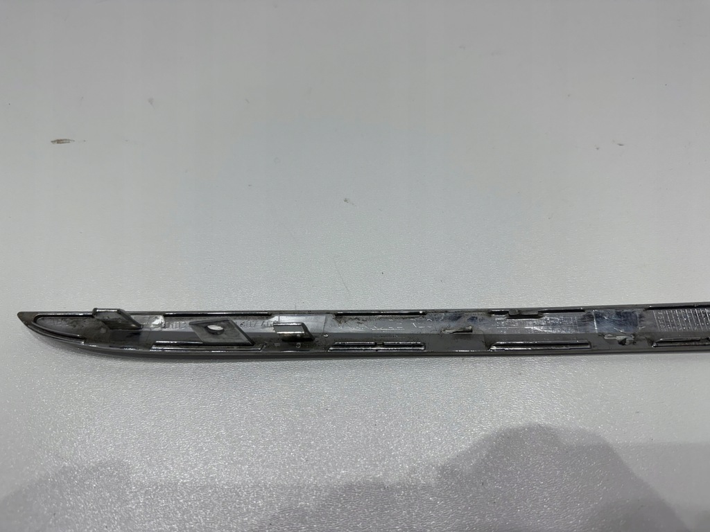 фото №6, Audi a8 4h молдинг хром бампера правая задняя задняя 4h0807460