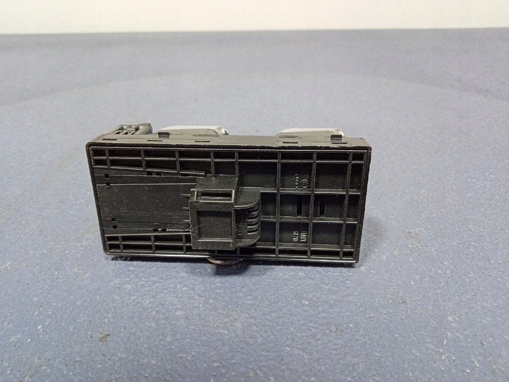 фото №5, Audi a7 4g панель перемикач вікон лівий перед 4g0959851