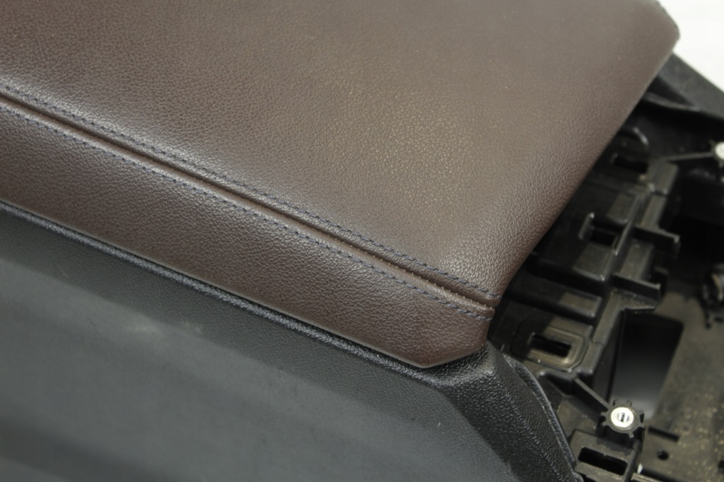 фото №6, Туннель средний подлокотник mokka bmw g20 g21