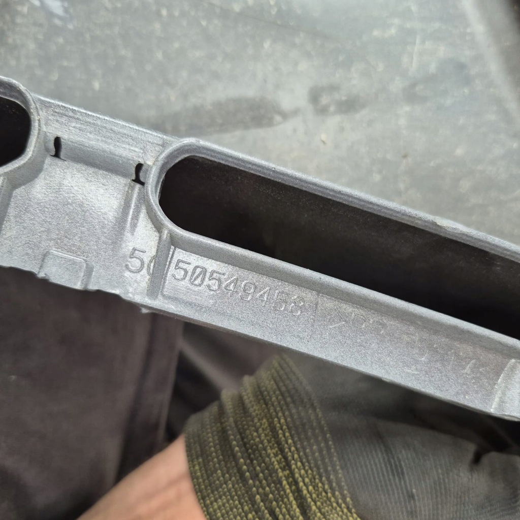 фото №9, Alfa romeo stelvio 16- бампер перед передній sprysk