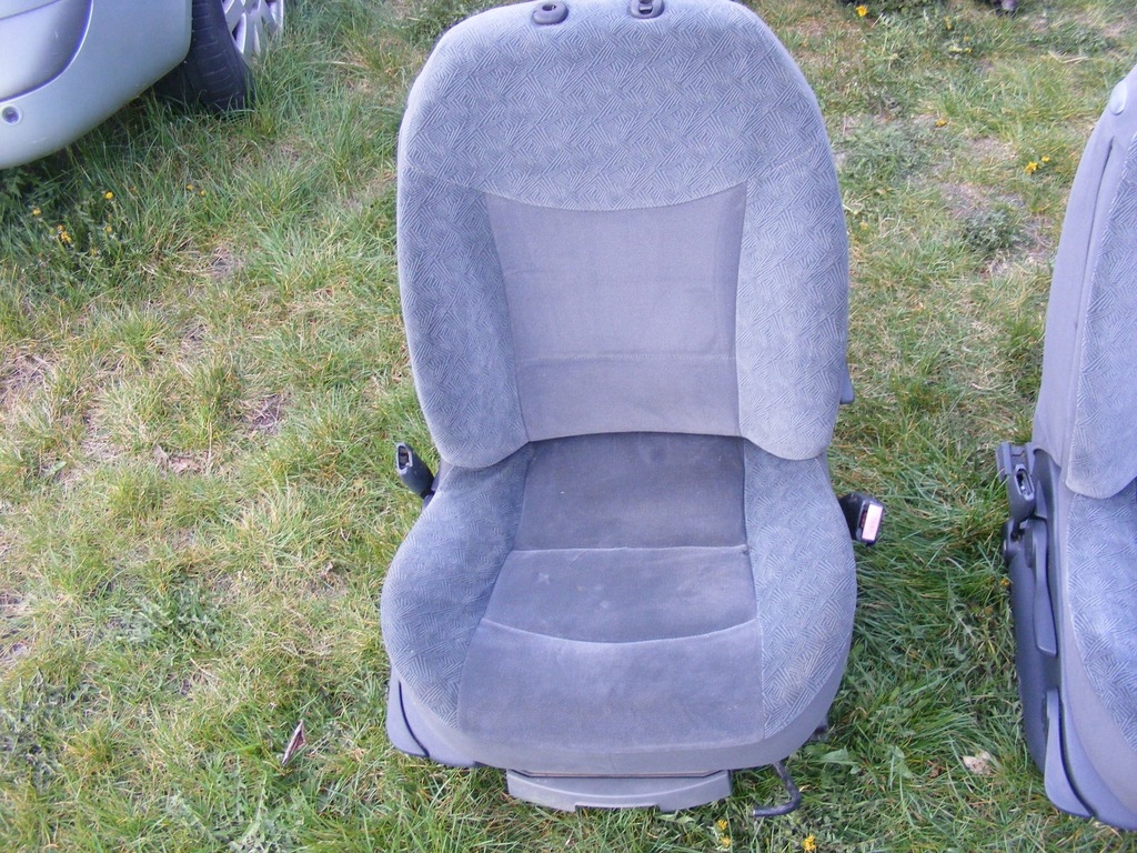 фото №8, Renault laguna ii 2 матеріал спинка сидіння правий