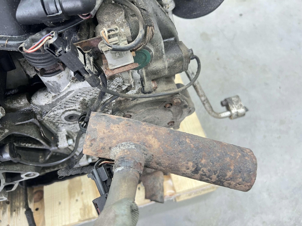 Купить Porsche boxster 986 двигатель бензиновый комплектный  2.5 b 9620 96.20