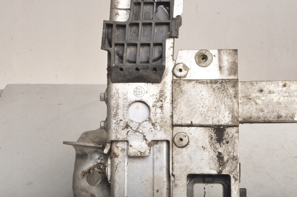 Mini f56 нижняя балка радиатор 7368482 Киев