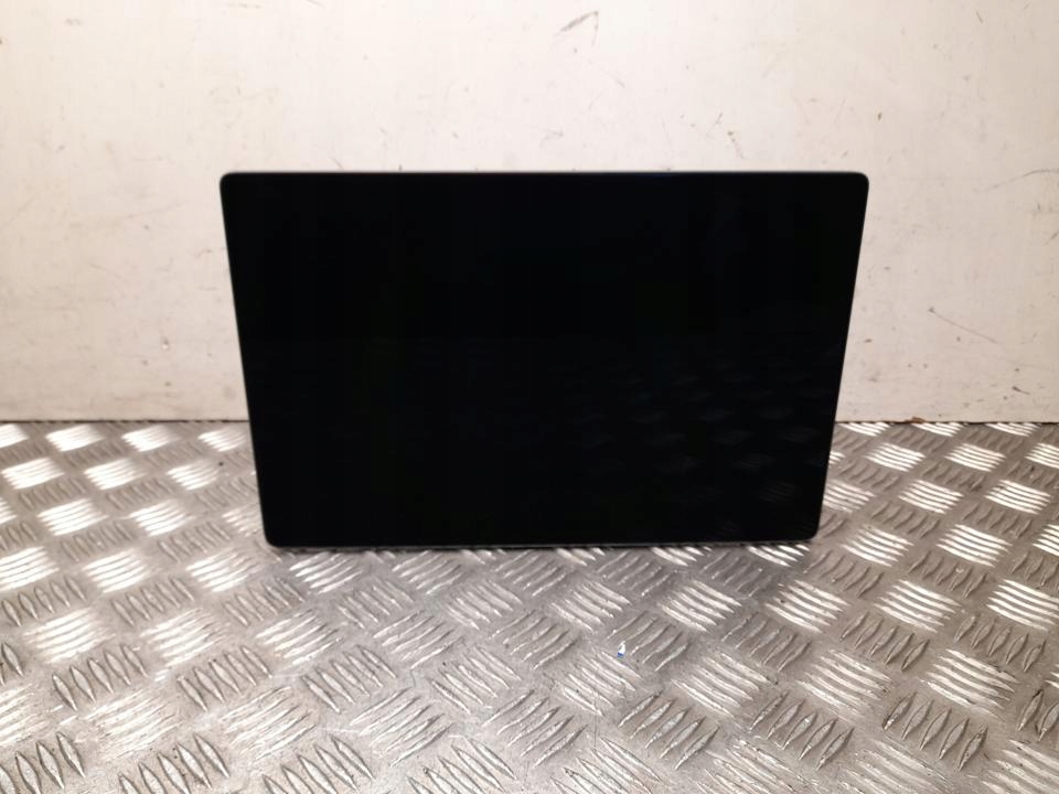 фото №1, Екран tesla model y 2025 171650200d