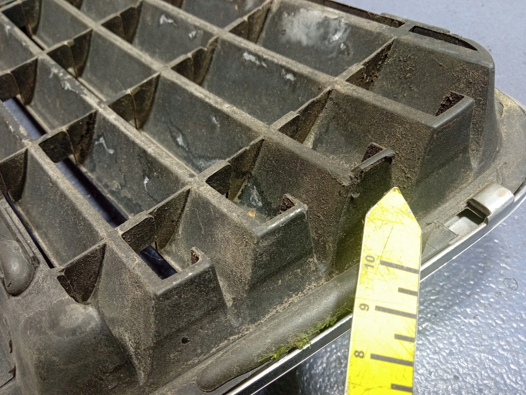 фото №12, Audi a6 c5 lift решітка радіатора решітка радіатора 4b0853651f