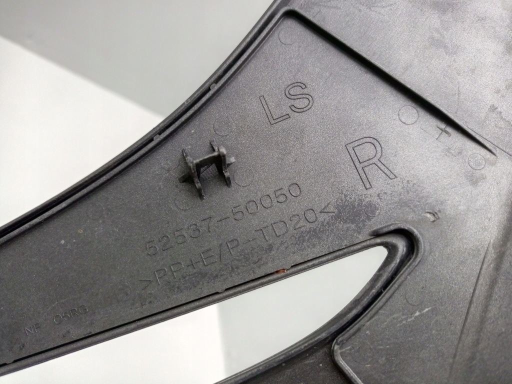 фото №13, Lexus ls v 5 ls500h 2017- бампер перед передній 52119-50f20 ÷