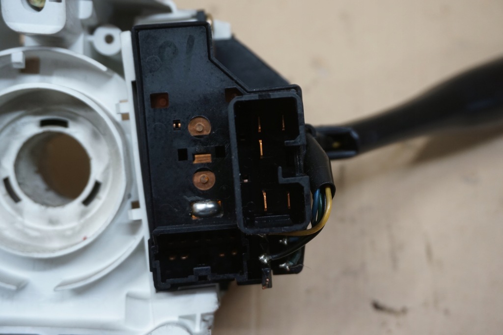 фото №12, Mitsubishi l200 переключатель комбинированный kompletny 2,5 td 2001r