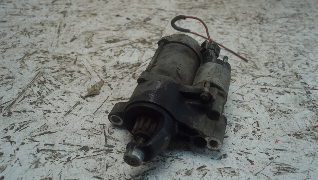 Стартер audi оригінальний номер 03l911024a Зі Шроту