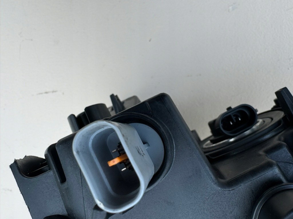 Hyundai tucson 3 рестайлинг  18-20r противотуманная фара левый перед drl led 92201d7600 с Разборки